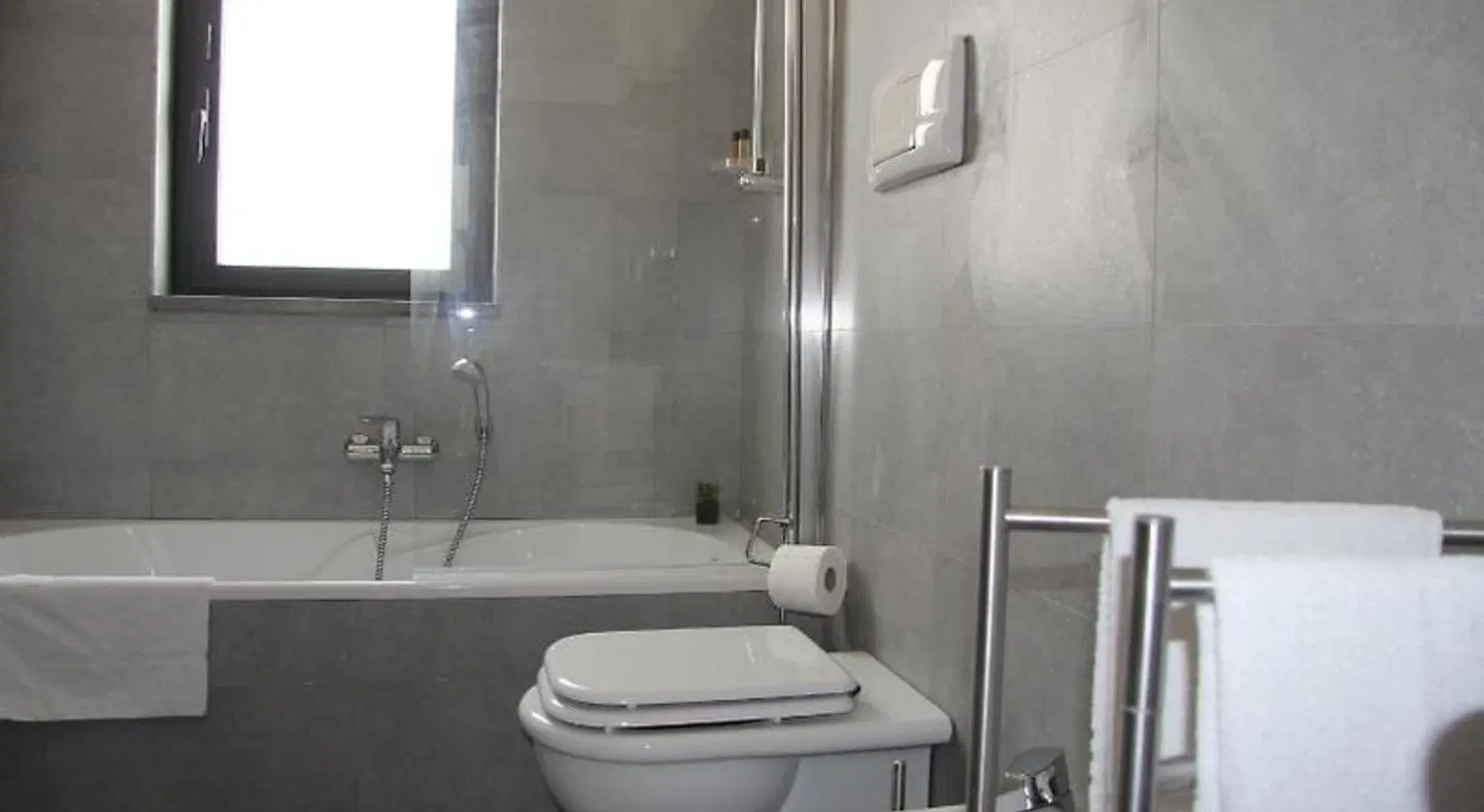 Urban Pop Hostel & BnB Badezimmer