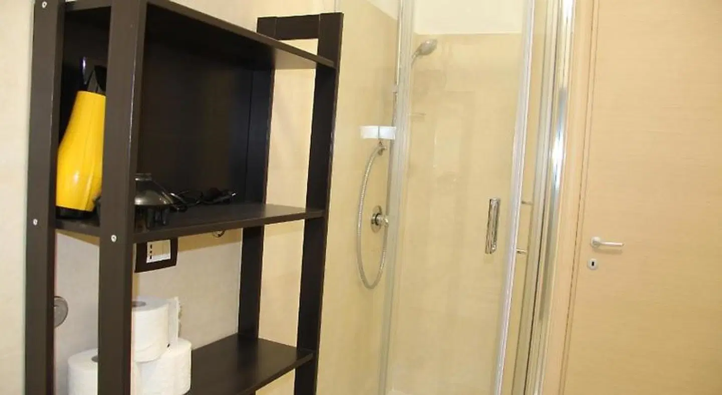 Urban Pop Hostel & BnB Badezimmer