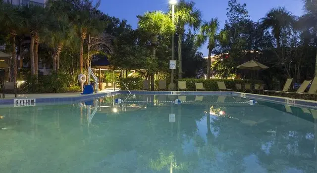 Holiday Inn Orlando-International Airport OUTDOOR_POOL