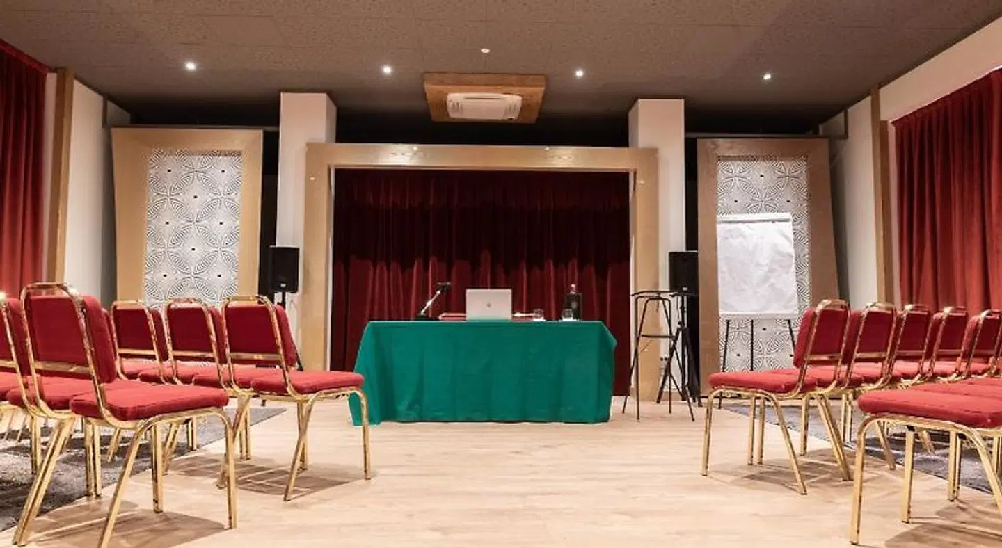 Cristallo Club LOUNGE_LOBBY