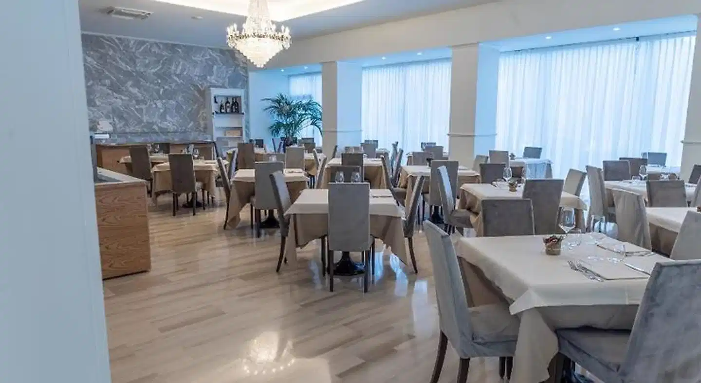 Cristallo Club Restaurant