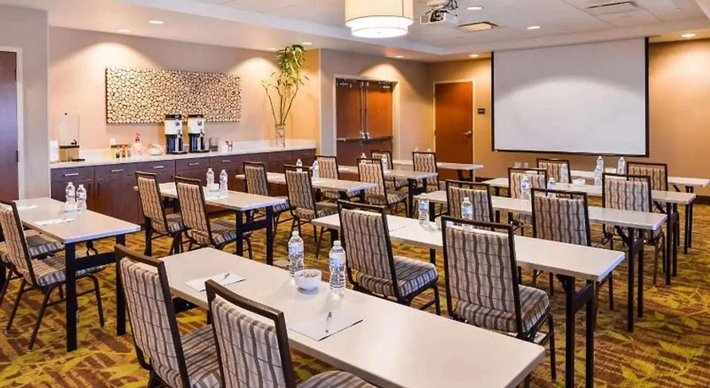 Hampton Inn & Suites Boulder-North Restaurant