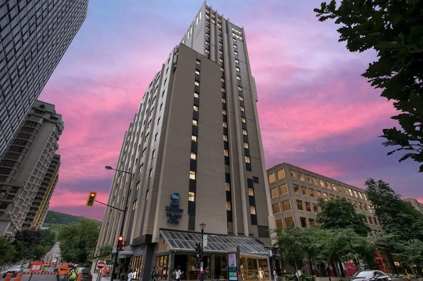 Best Western Ville-Marie Hotel & Suites EXTERIOR