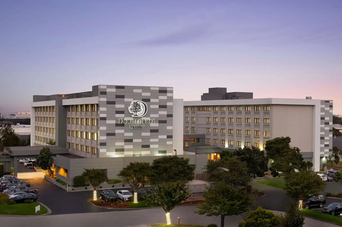DoubleTree by Hilton San Francisco South Airport Blvd EXTERIOR