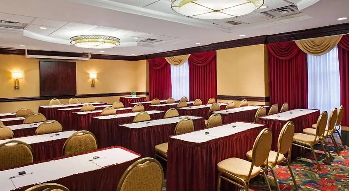 Hampton Inn & Suites by Hilton Toronto Airport Konferenz