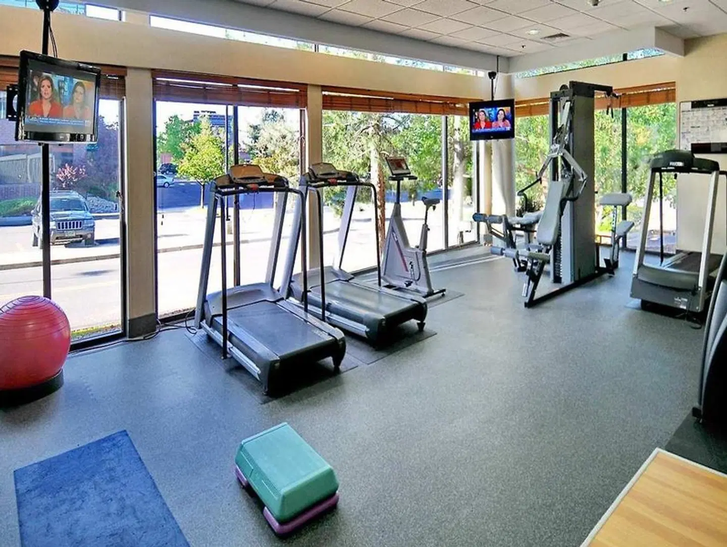 Hampton Inn Denver West Federal Center SPORTS_AND_LEISURE