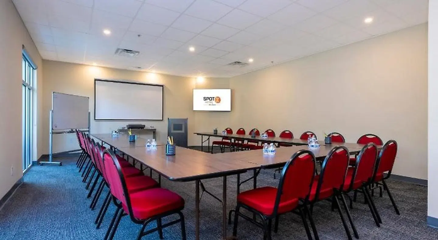 SPOT X Hotel - Orlando by Red Collection Orlando Konferenz