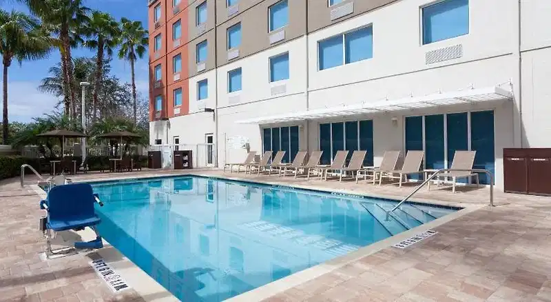 Holiday Inn Express & Suites Ft. Lauderdale Airport/Cruise by IHG – Hotelfoto