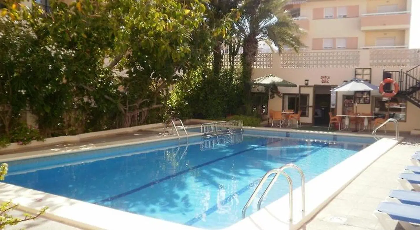 Jovial OUTDOOR_POOL
