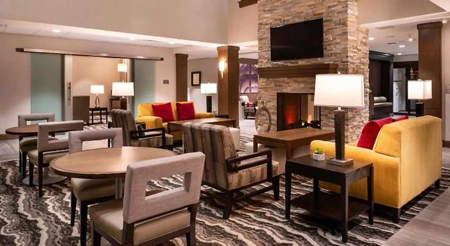 Staybridge Suites St. George by IHG LOUNGE_LOBBY