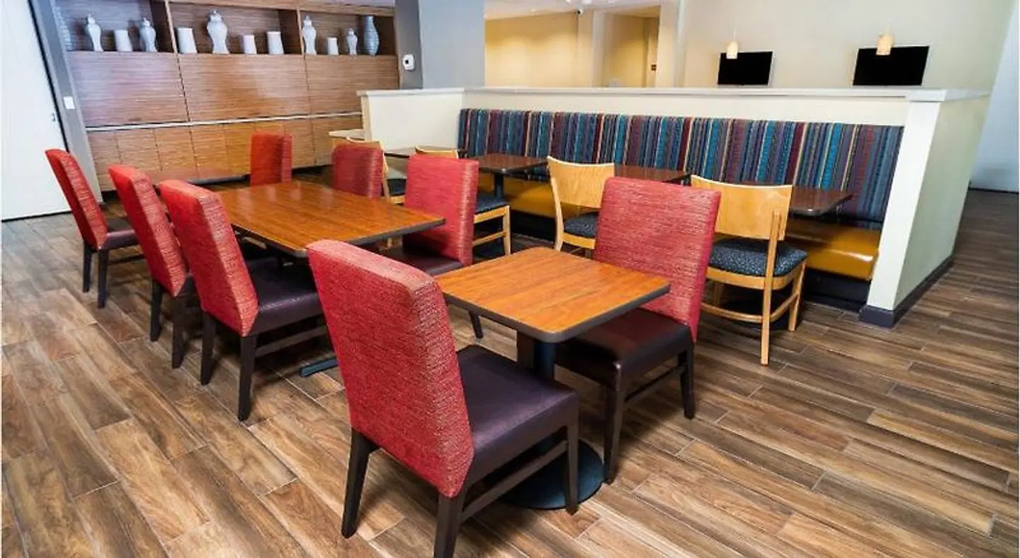 TownePlace Suites by Marriott Las Vegas City Center Bar