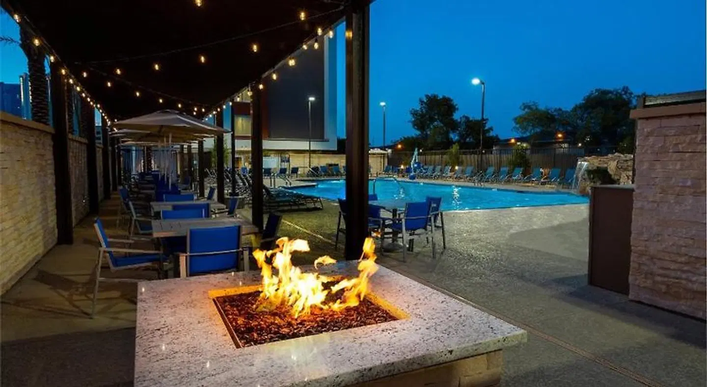 Holiday Inn Express & Suites Las Vegas - E Tropicana by IHG Terrasse