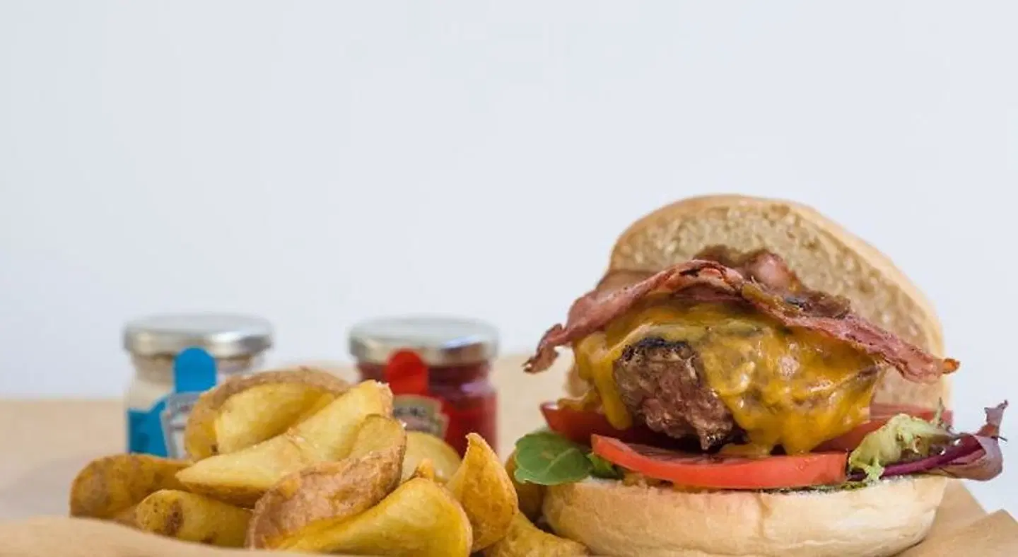 Sunrise Suites HEALTH_BEAUTY