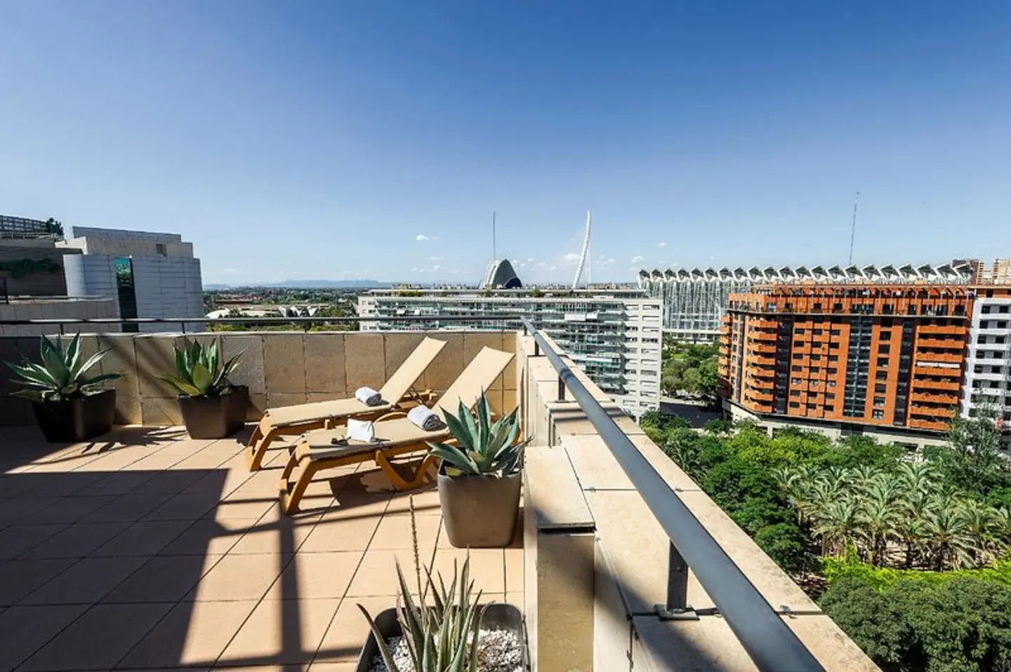 Hotel Valencia Oceanic Terrasse