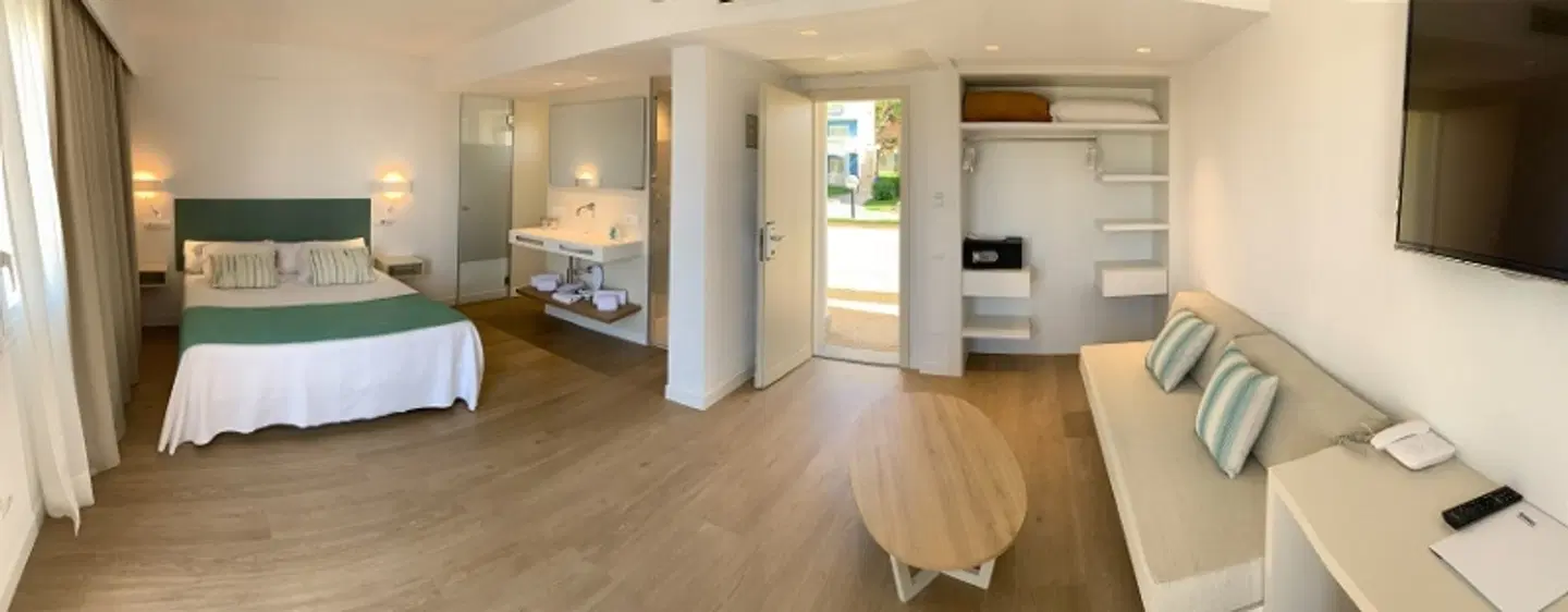 blau punta reina ROOM_EXAMPLE