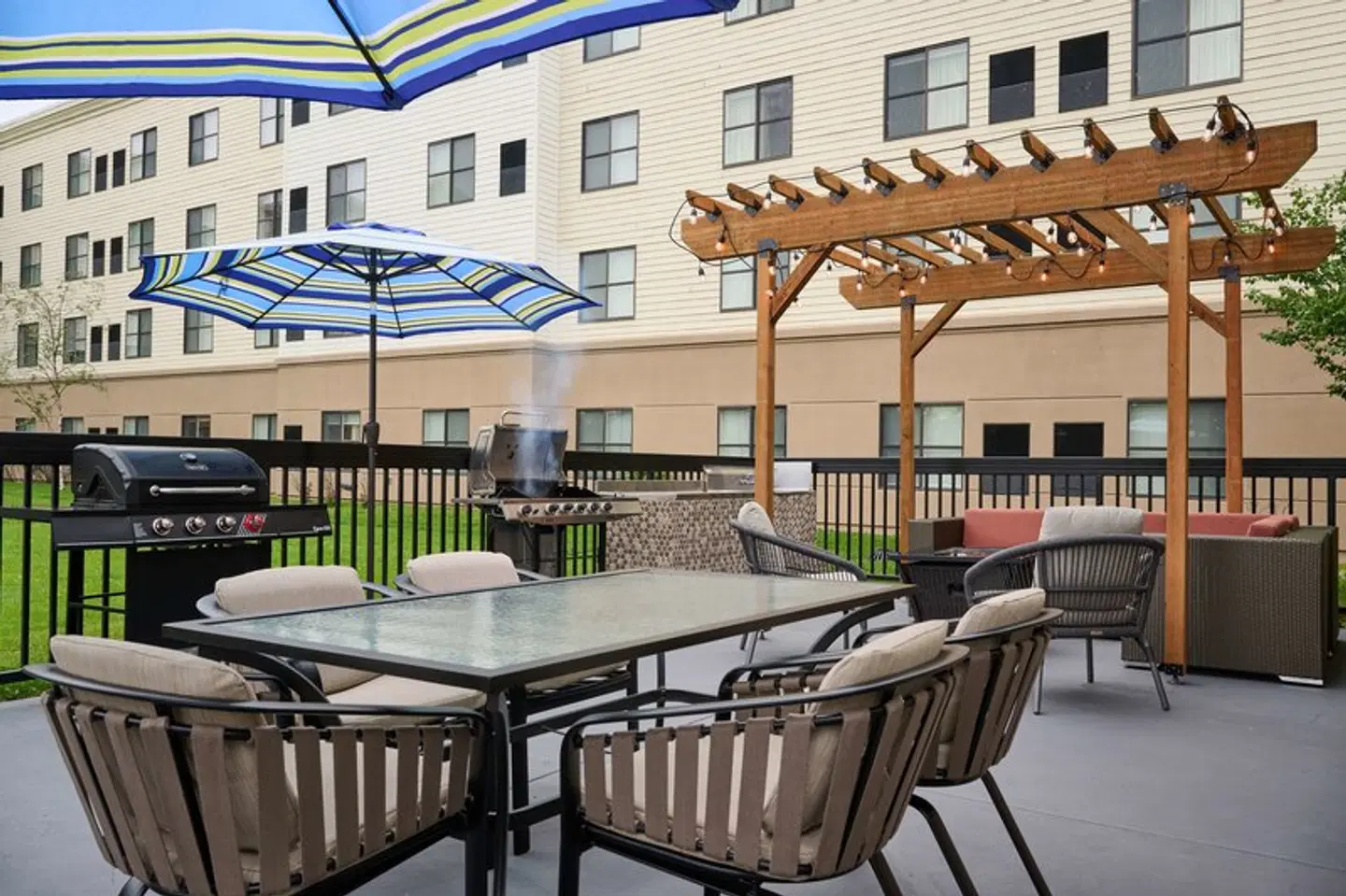 Homewood Suites by Hilton Anchorage Terrasse