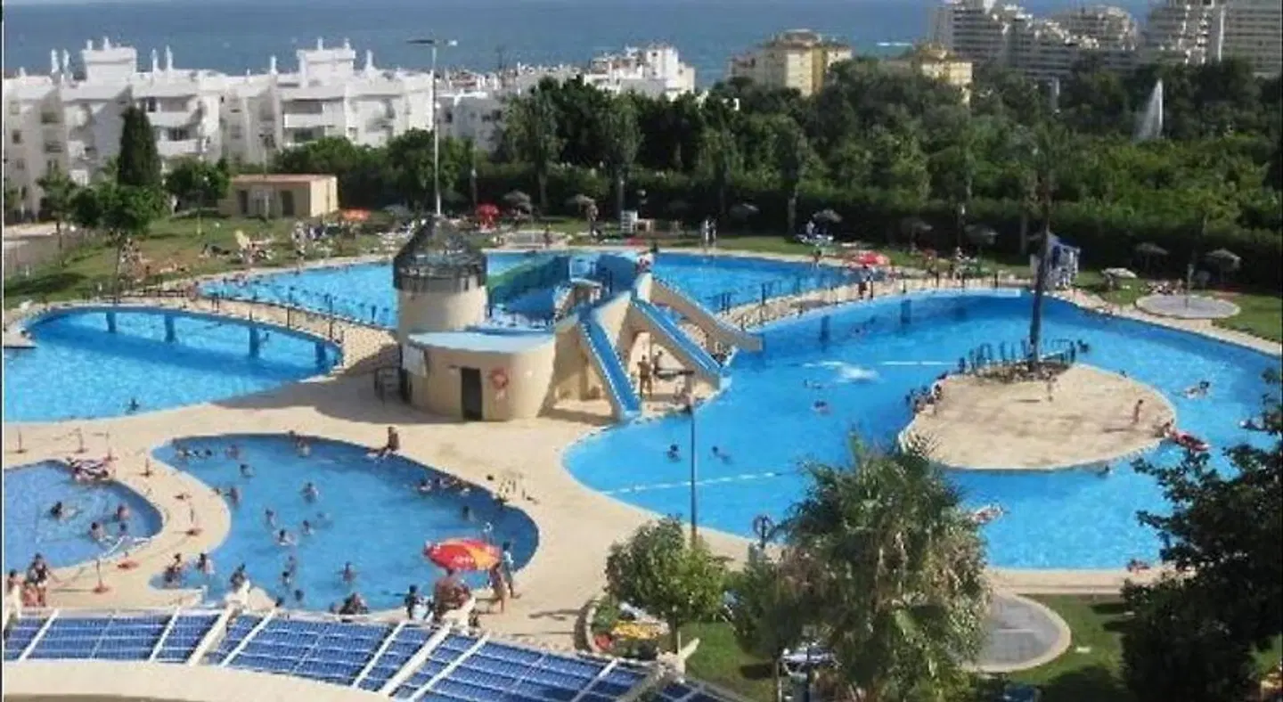 Apartamentos Jupiter OUTDOOR_POOL