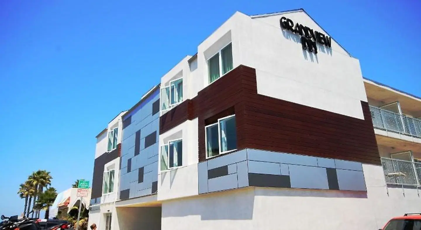 Grandview Inn EXTERIOR