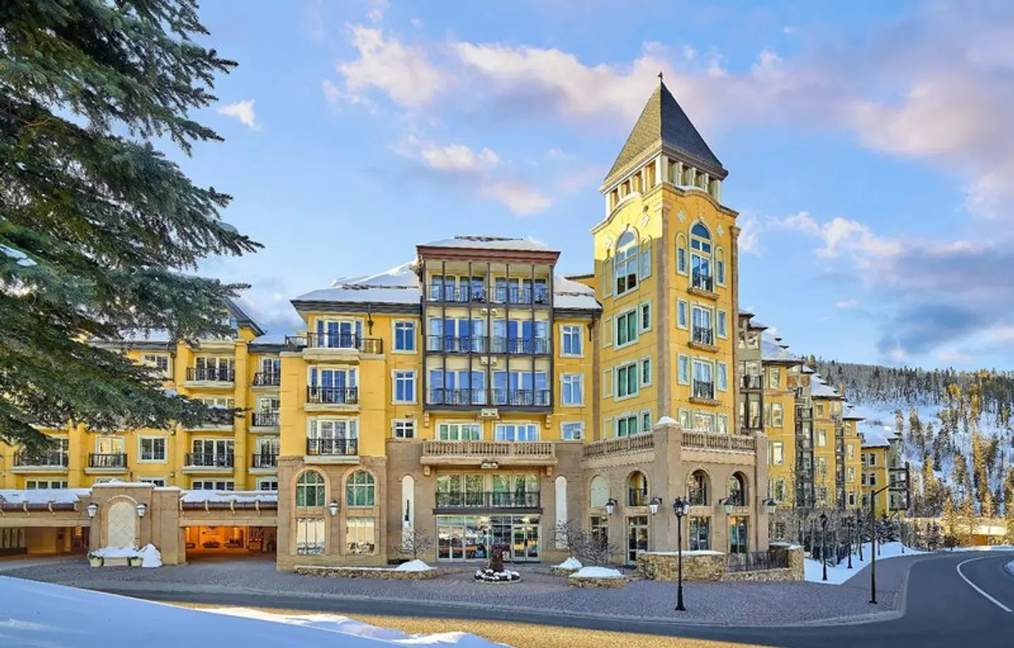 The Ritz-Carlton Residences by Legendary Lodging EXTERIOR