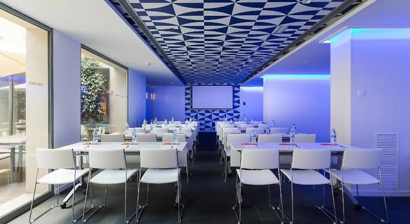 Room Mate Carla Konferenz