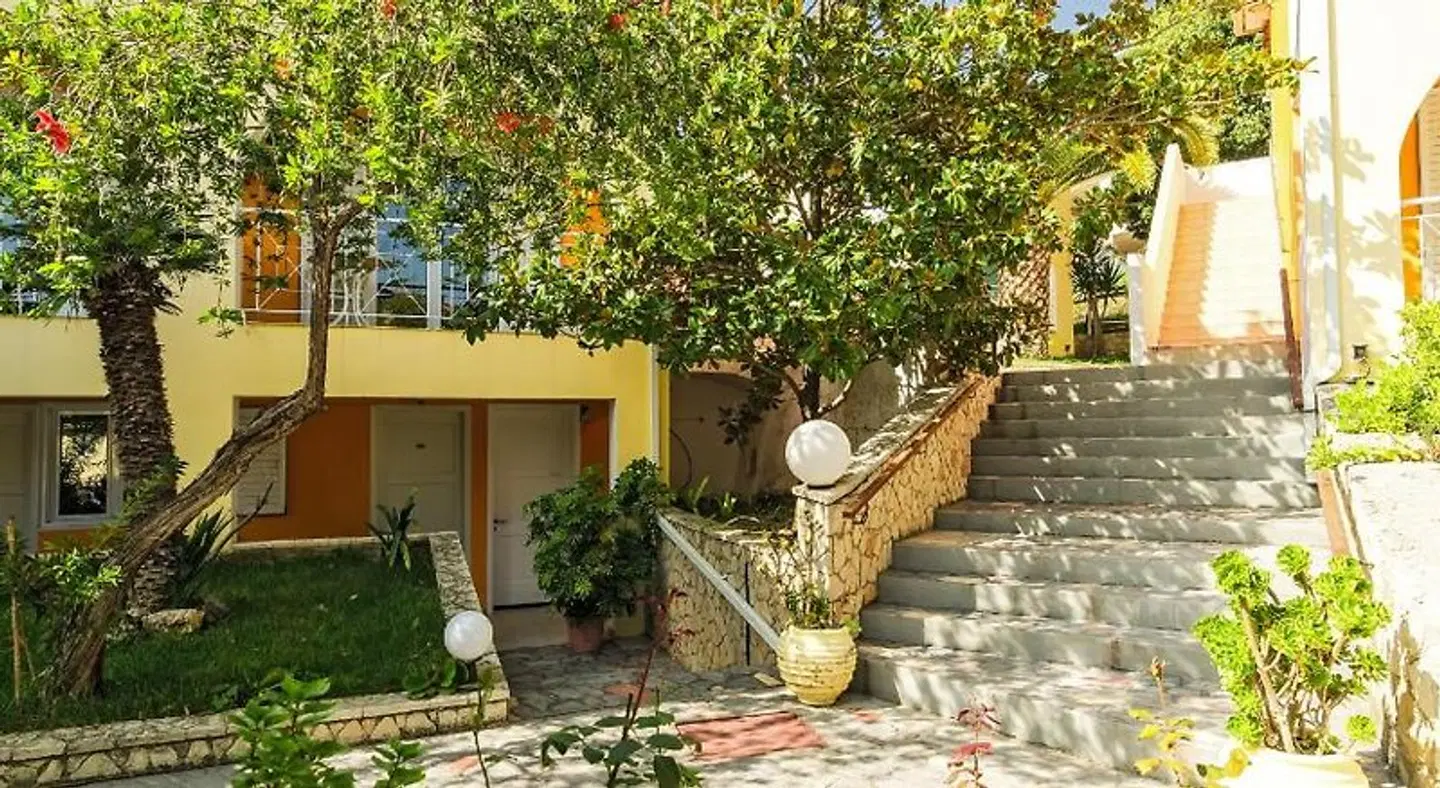 Sunrise Hotel Garten