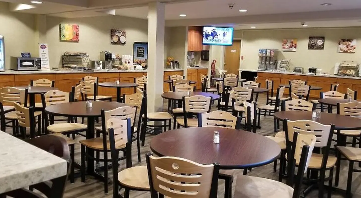 Baymont by Wyndham Seattle/Kirkland WA Bar