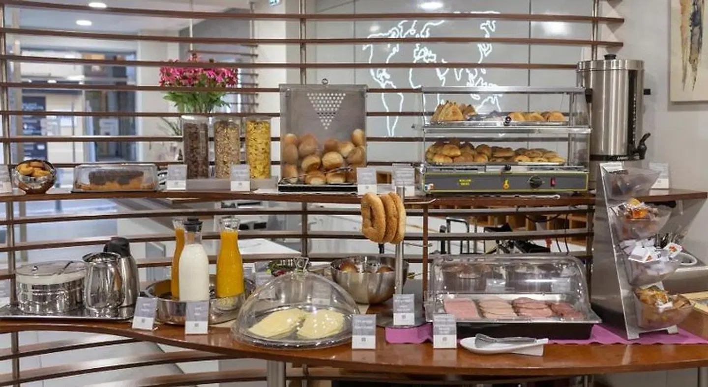 Pan Hotel Restaurant