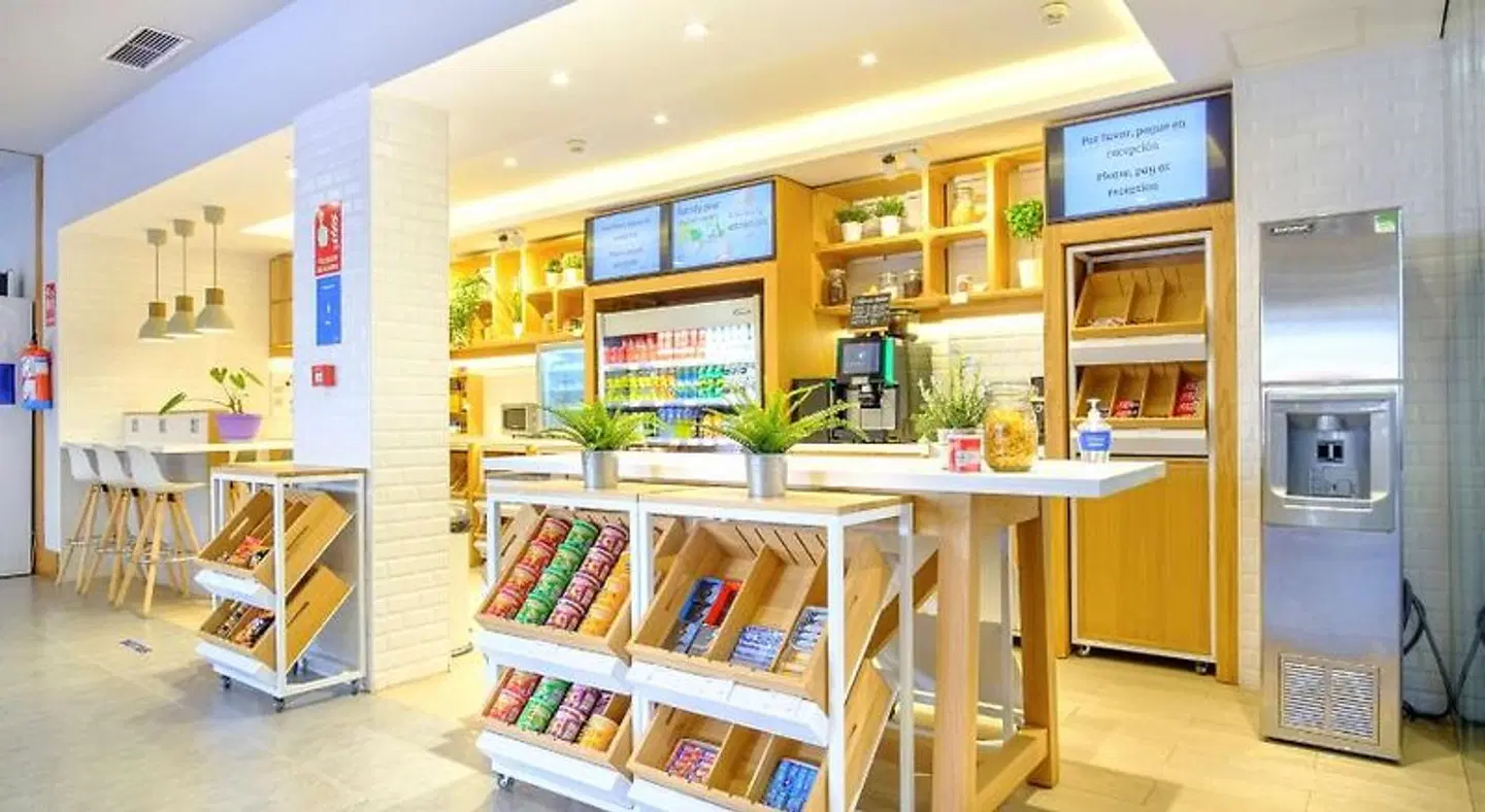 Hilton Garden Inn Malaga Bar