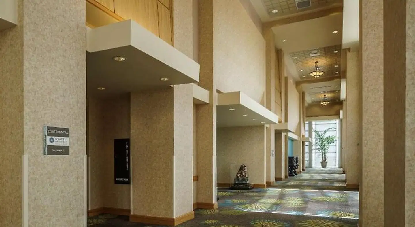 Hyatt Regency Orlando International Airport LOUNGE_LOBBY