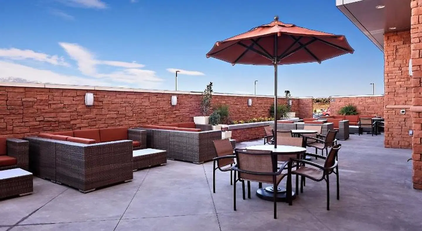 Holiday Inn St. George Conv Ctr by IHG Terrasse