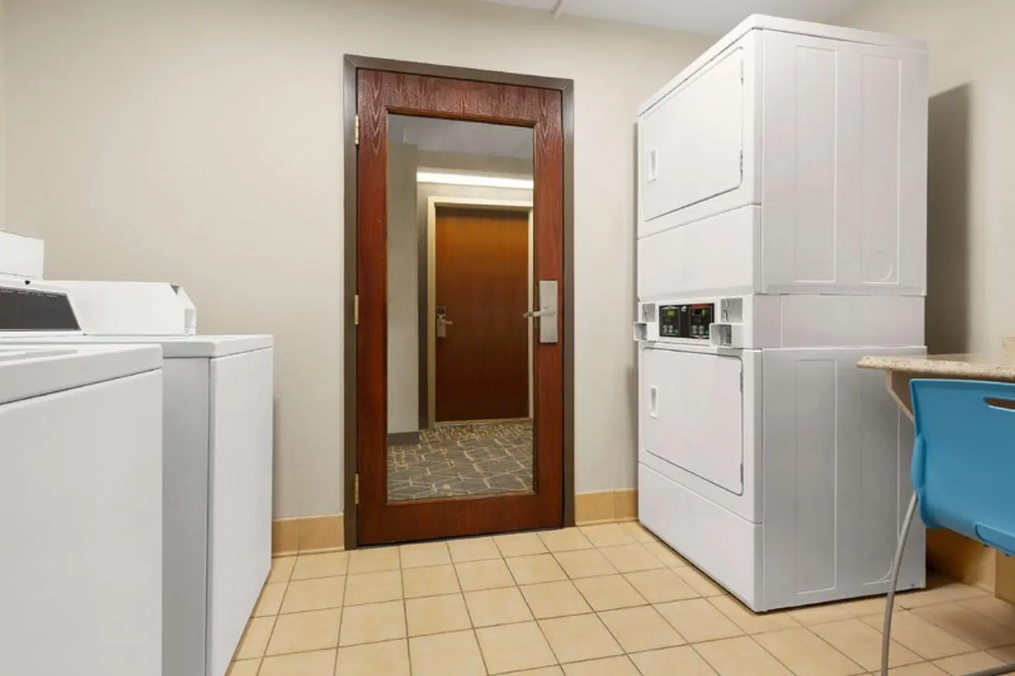 Hampton Inn Denver-West/Golden ROOM_EXAMPLE