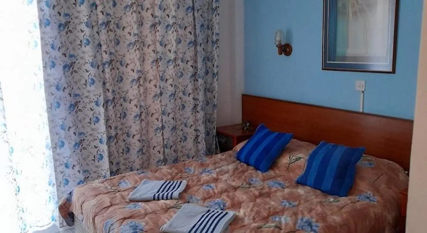 Onisillos Hotel ROOM_EXAMPLE