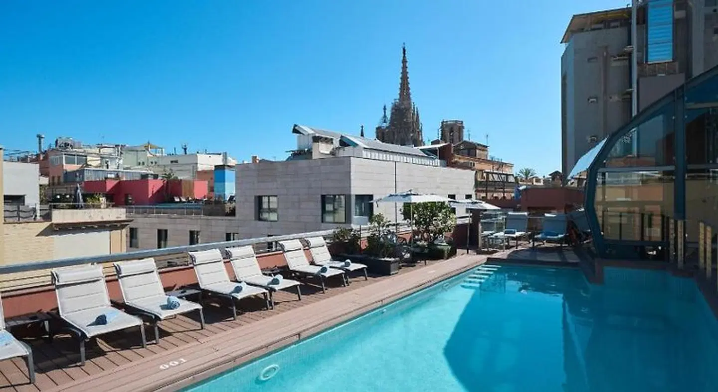 Catalonia Catedral OUTDOOR_POOL