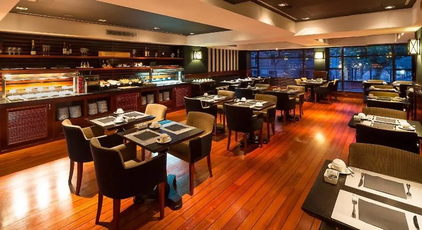 U232 Hotel Restaurant