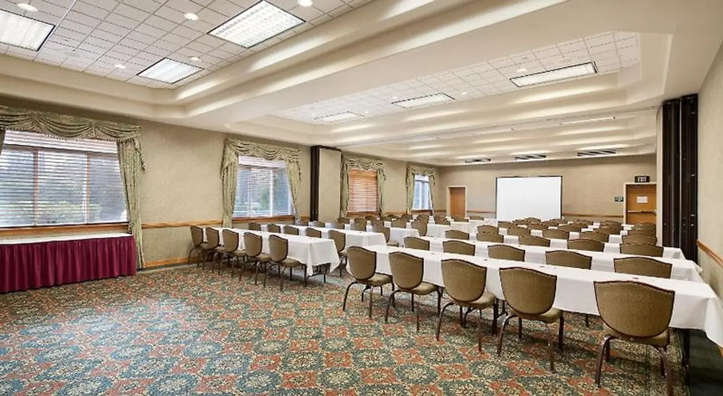 Ramada by Wyndham Olympia Konferenz