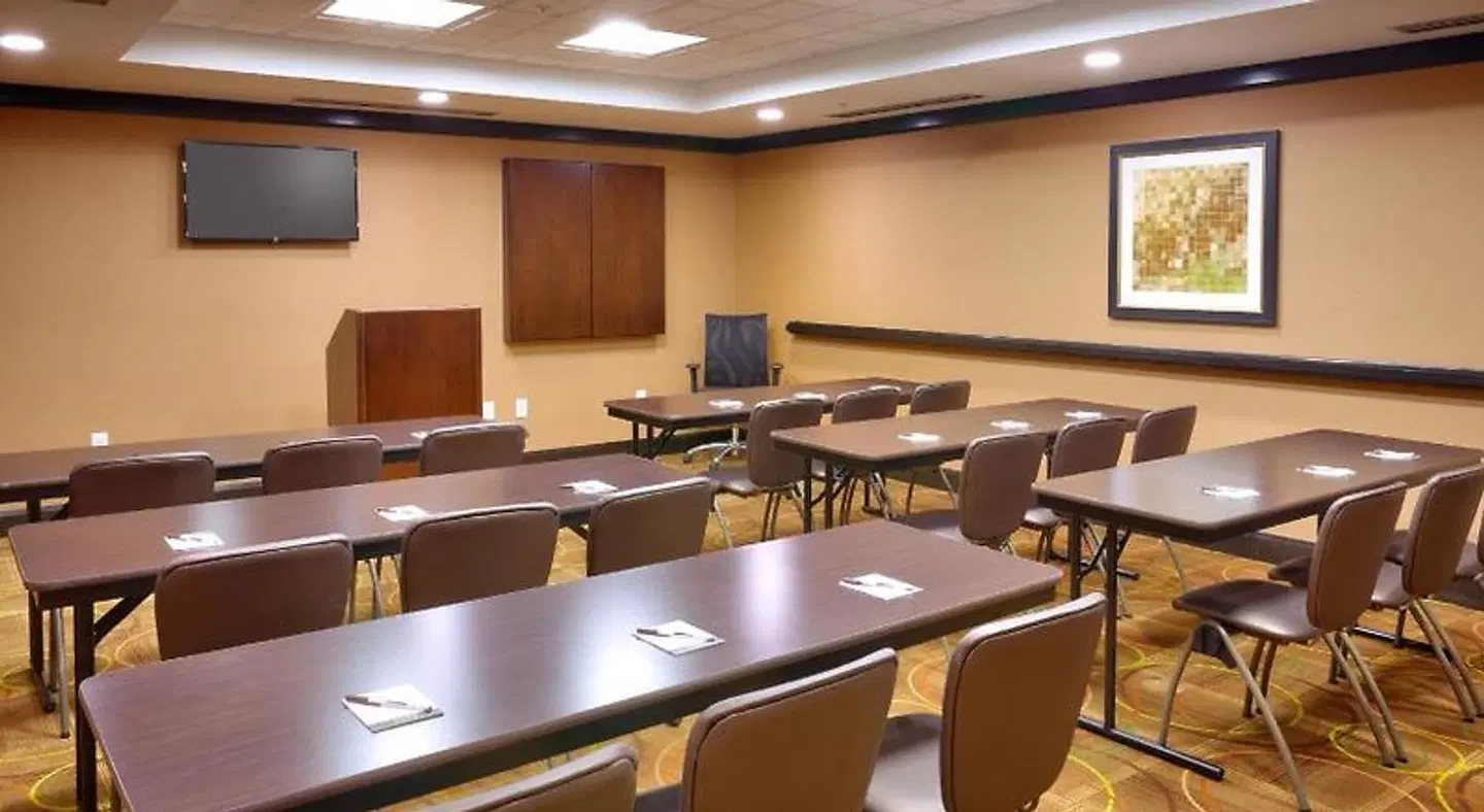 Staybridge Suites Cheyenne by IHG Konferenz