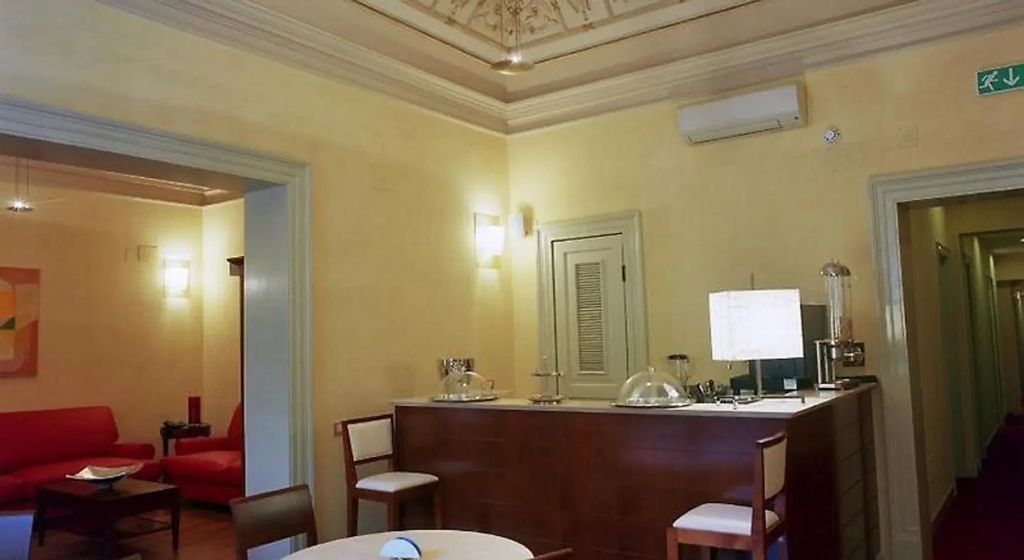 Agathae ROOM_EXAMPLE