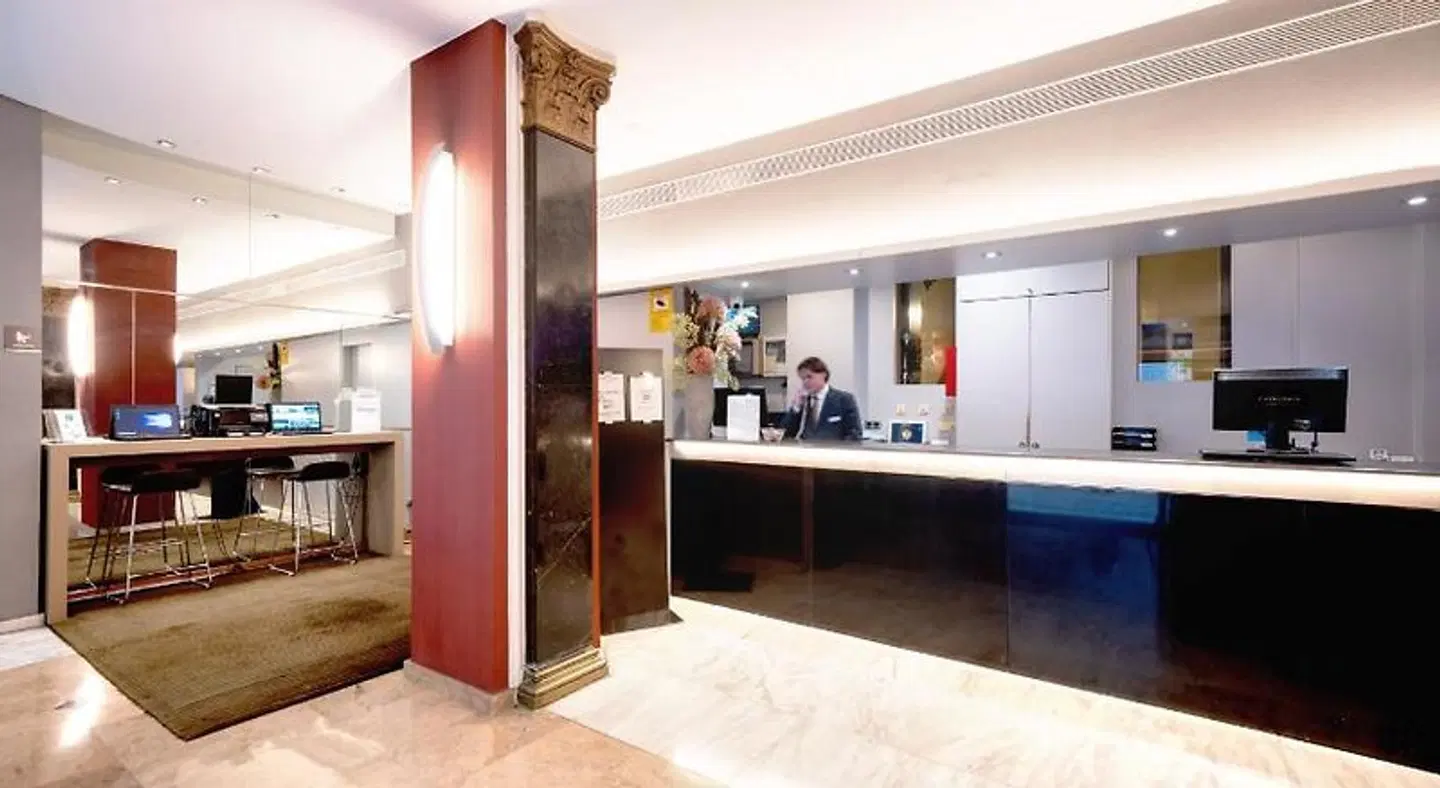 Catalonia La Pedrera LOUNGE_LOBBY