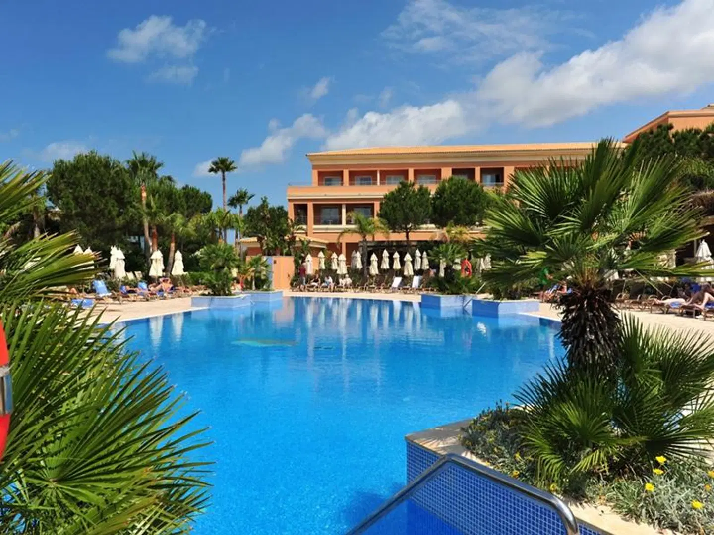 Hipotels Barrosa Garden OUTDOOR_POOL