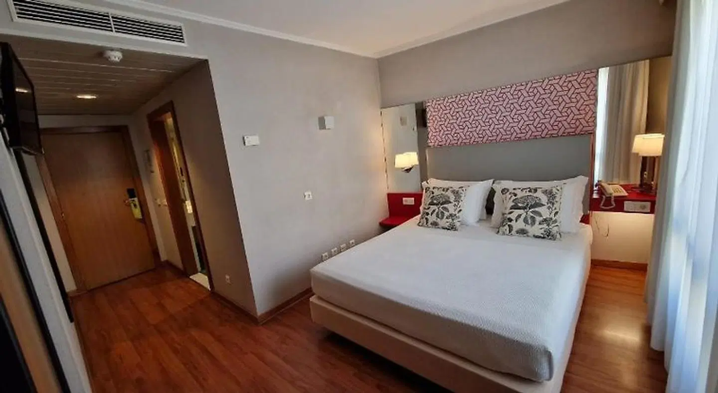 3K Madrid ROOM_EXAMPLE