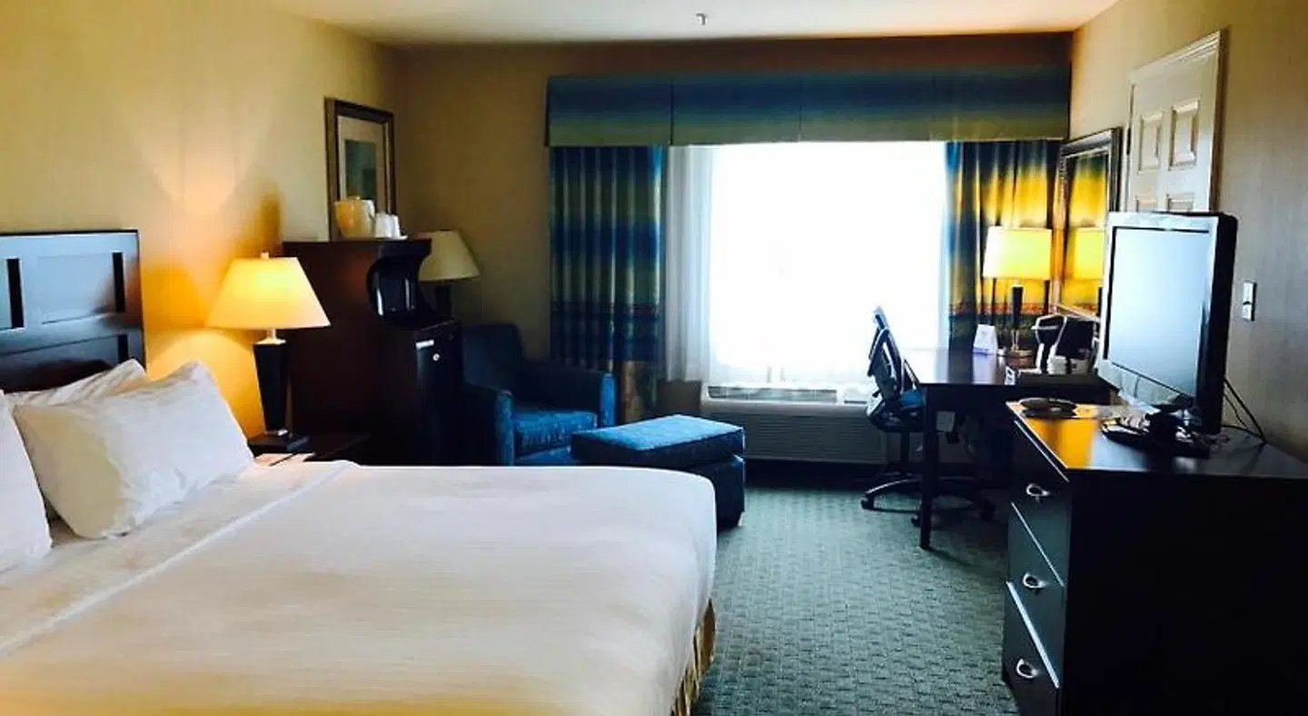 Holiday Inn Express Fort Bragg by IHG ROOM_EXAMPLE