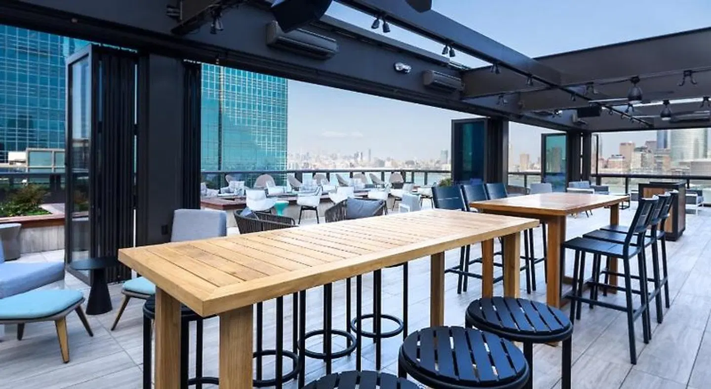 Hyatt House Jersey City Terrasse