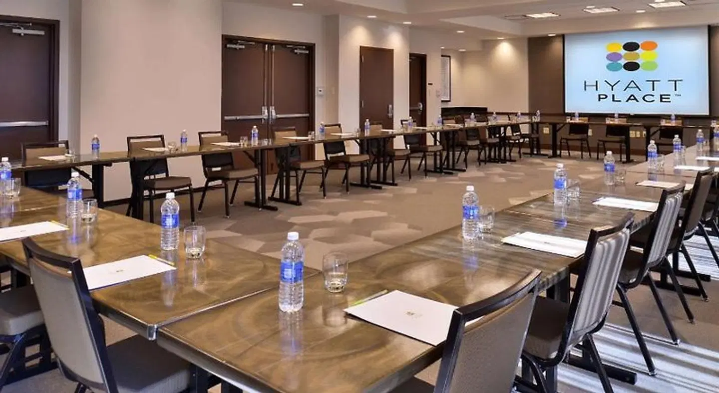 Hyatt Place Garden City Konferenz