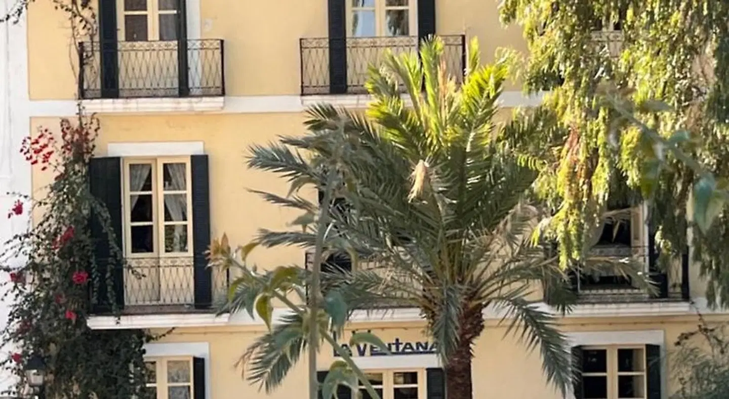 La Ventana EXTERIOR