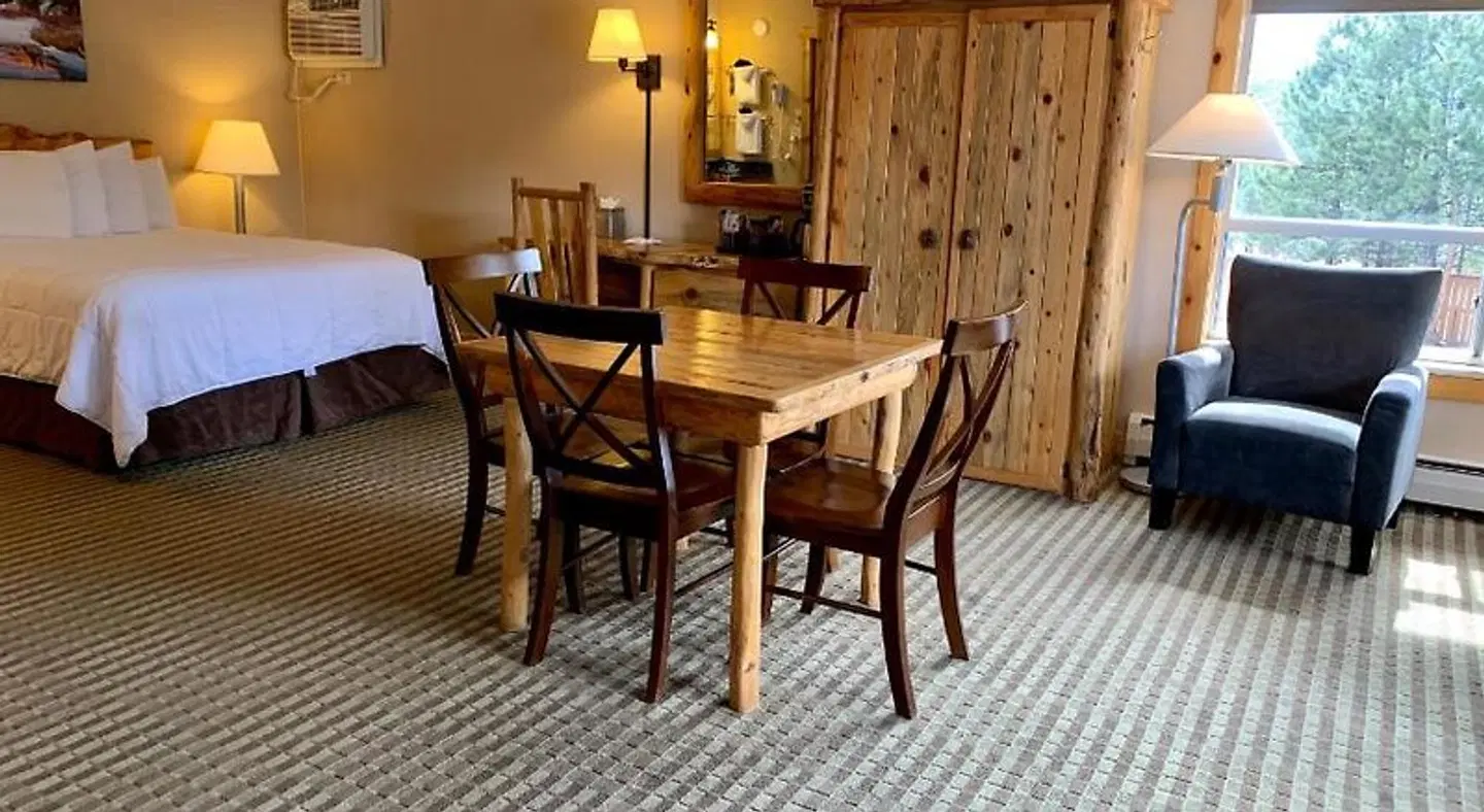 Hotel Estes ROOM_EXAMPLE