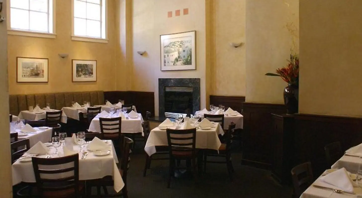 Andrews Hotel Restaurant