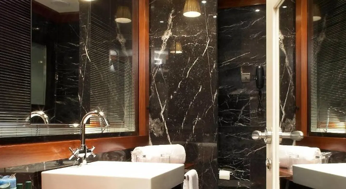 U232 Hotel Badezimmer