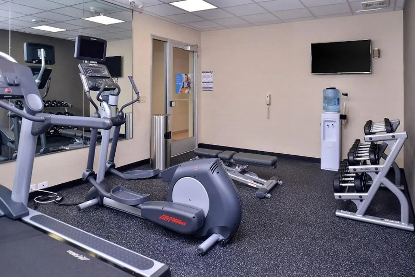 Fairfield by Marriott Inn & Suites Sacramento Airport Woodland SPORTS_AND_LEISURE