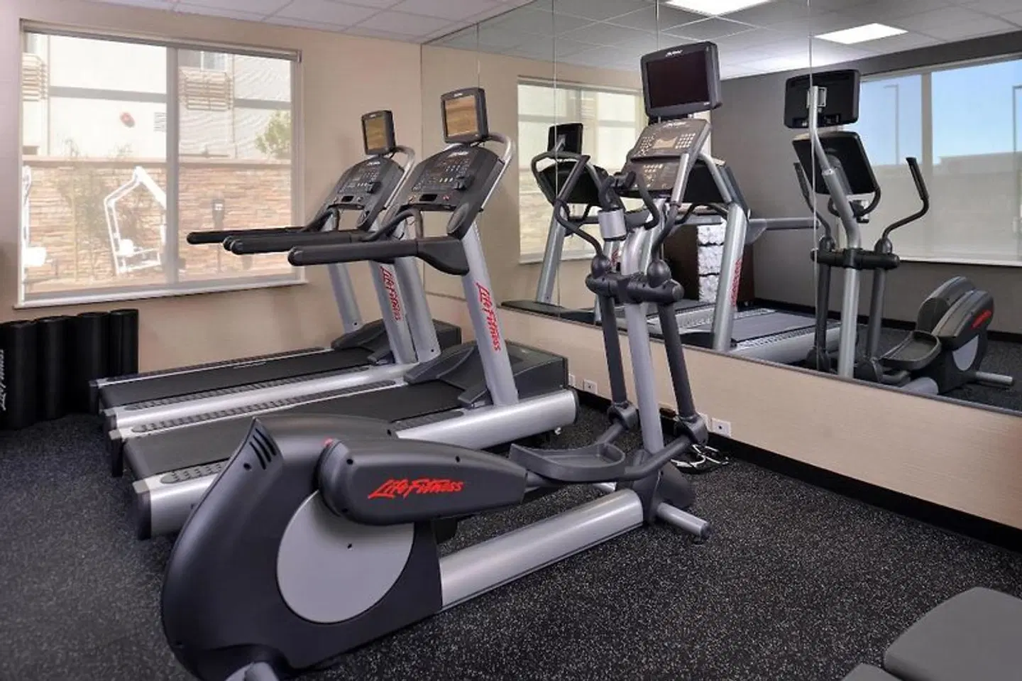 Fairfield by Marriott Inn & Suites Sacramento Airport Woodland SPORTS_AND_LEISURE