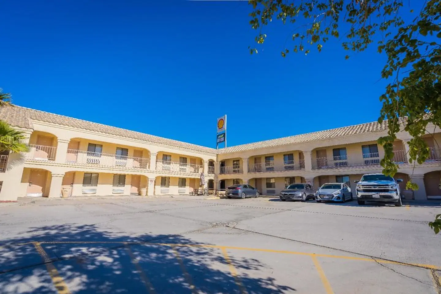 Rio Del Sol Inn EXTERIOR